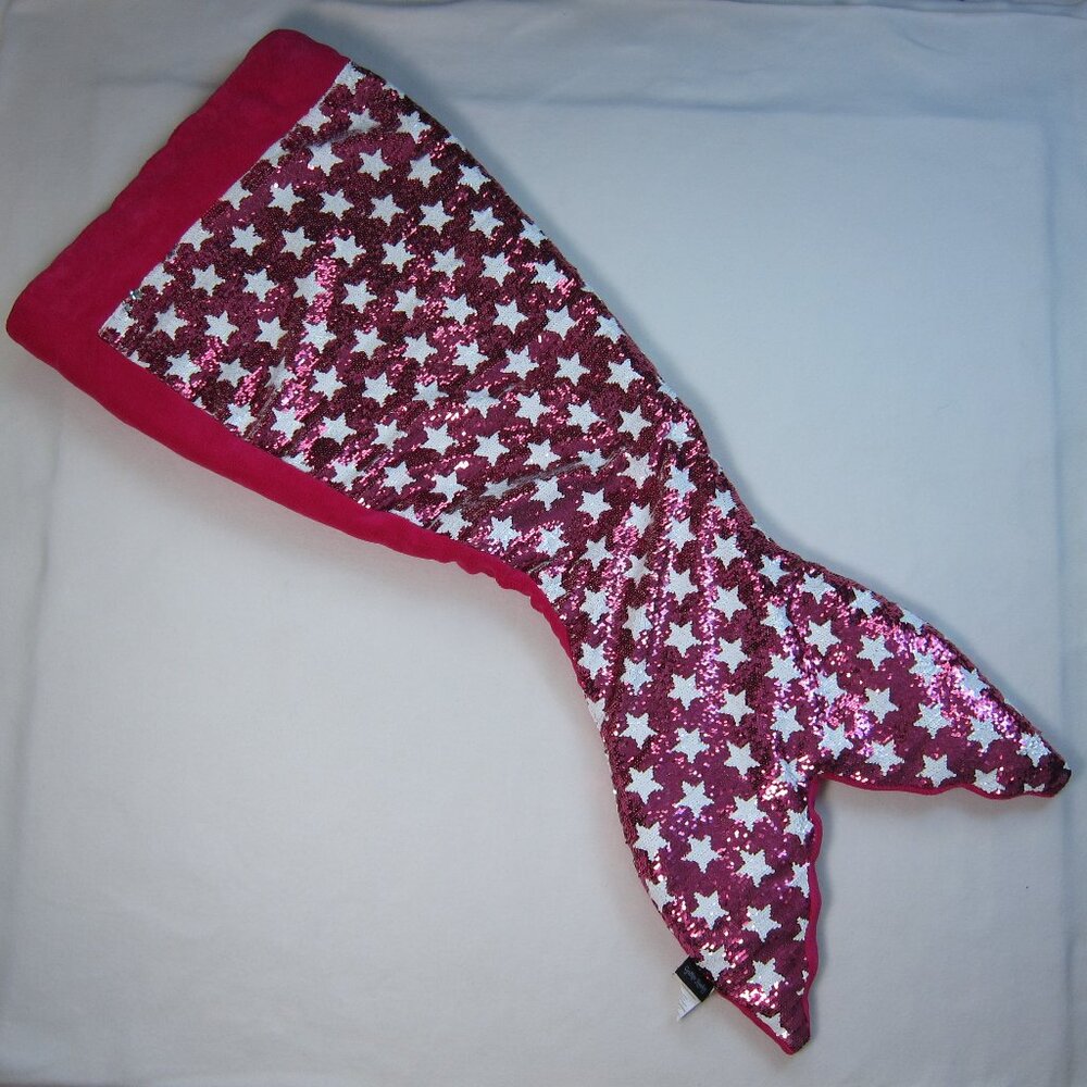 Cynthia Rowley Mermaid Tail Blanket Wrap Sleeping Bag Sequin Pink Cerise